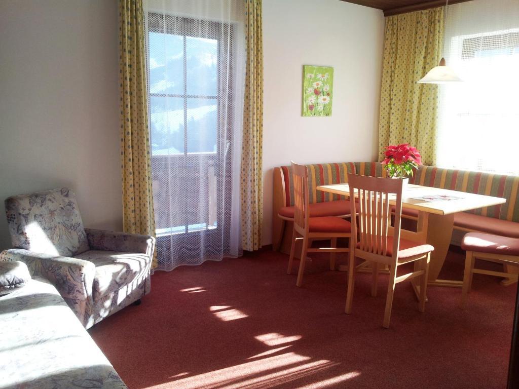 シュラートミンクHuberhofアパートメント 部屋 写真